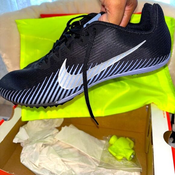 Nike Unisex Black Zoom Rival M9 Racing Shoes NIB